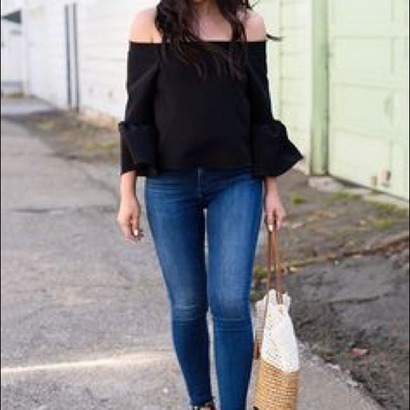 IMAN Off or On Shoulder NEW WITH TAGS Top - Picture 2 of 8